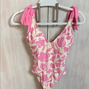 Kate Spade Pink and Cream one piece swim -S